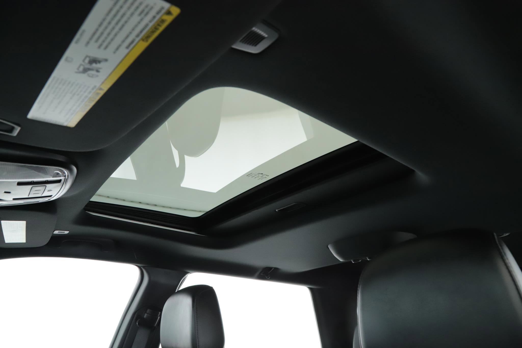Used 2021 Dodge Durango R/T w/ Blacktop Package image 17