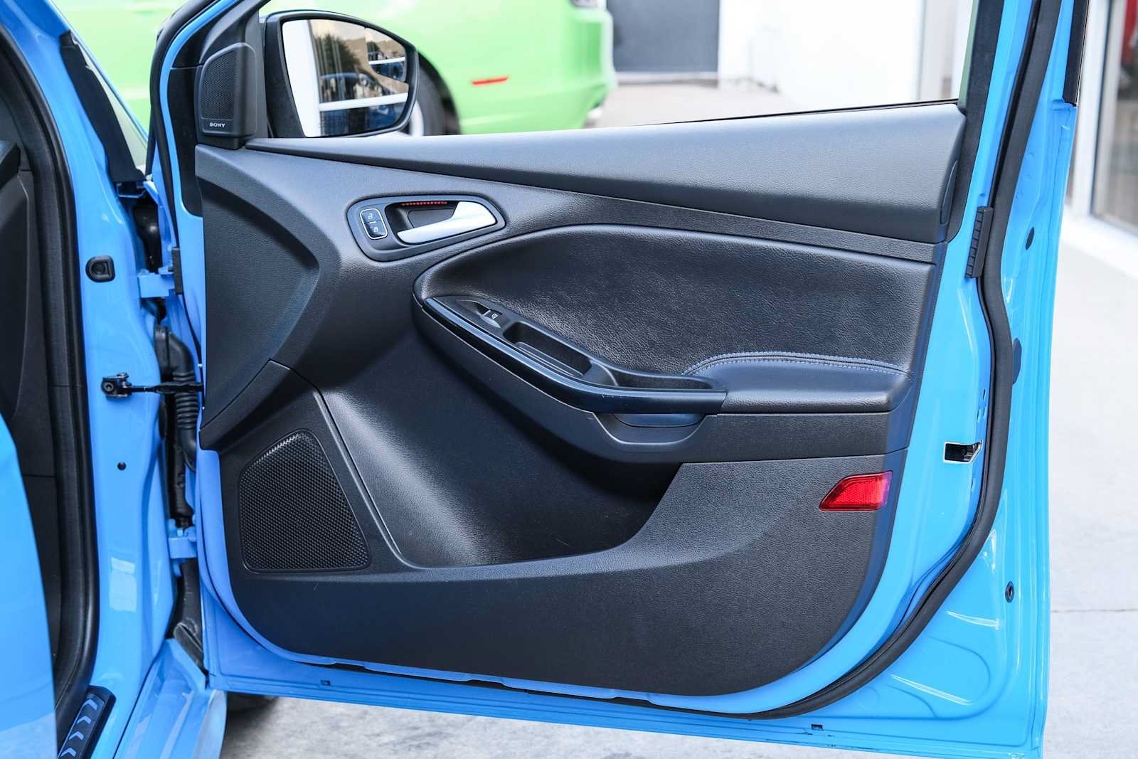 Used 2017 Ford Focus RS AWD/4WD image 44