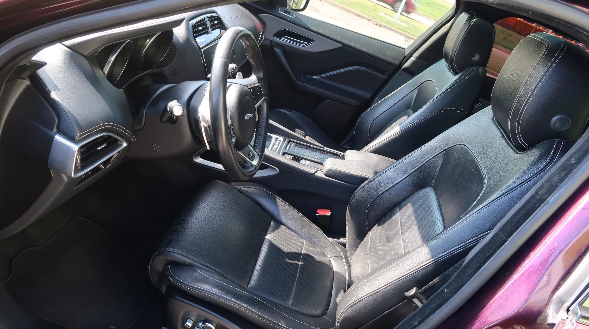 Used 2020 Jaguar F-PACE S AWD/4WD image 17