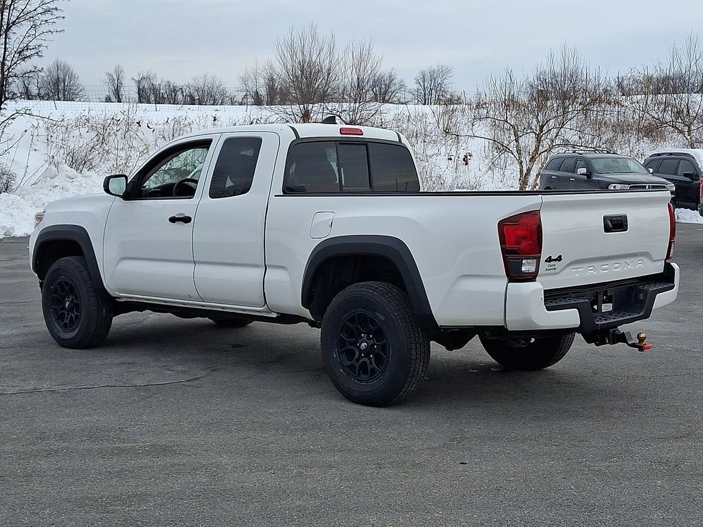 Used 2019 Toyota Tacoma SR w/ SX Package image 7