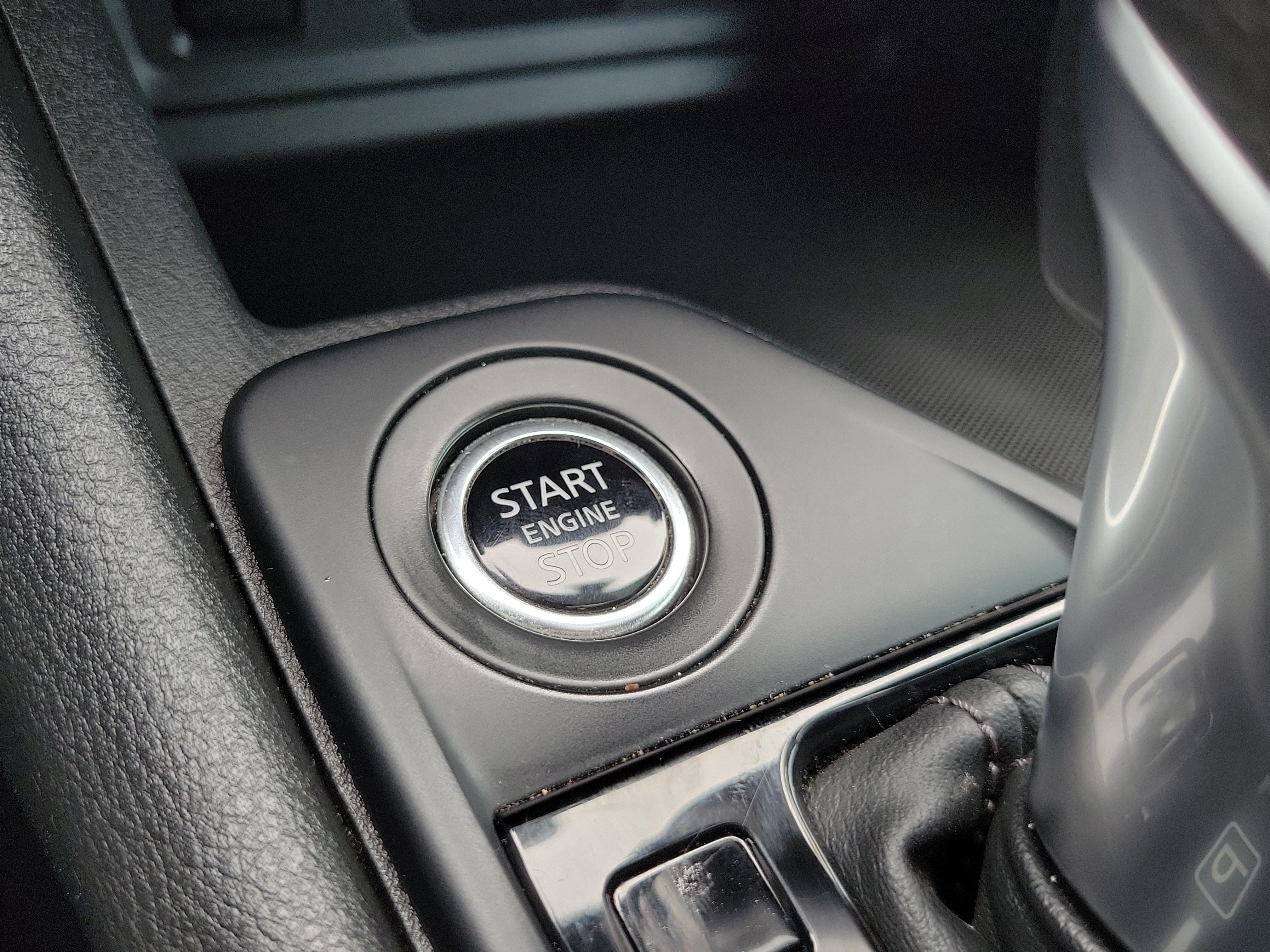 Used 2025 Nissan Sentra S FWD image 30