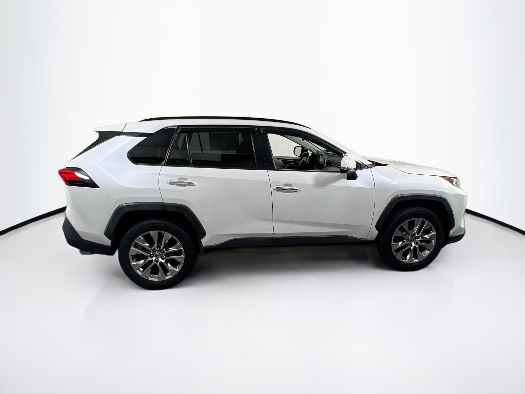 Used 2020 Toyota RAV4 Limited w/ All Weather Liner Package AWD/4WD image 4