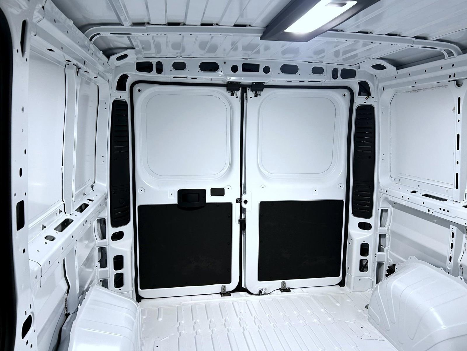 New 2026 RAM ProMaster 1500 w/ Safety Group image 13