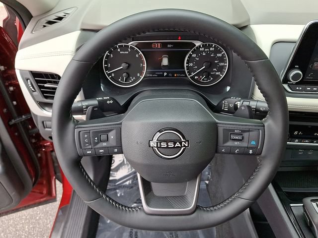 Used 2026 Nissan Rogue Dark Armor FWD image 19
