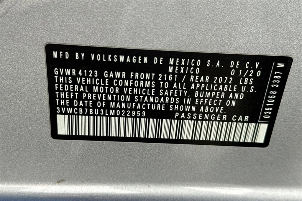 Used 2020 Volkswagen Jetta SE image 33