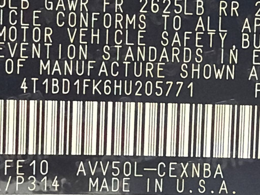 Used 2017 Toyota Camry LE image 31