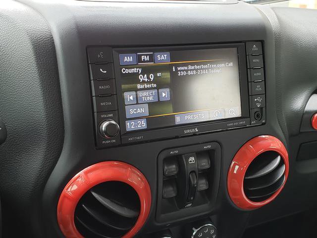 Used 2018 Jeep Wrangler Unlimited Sport image 22