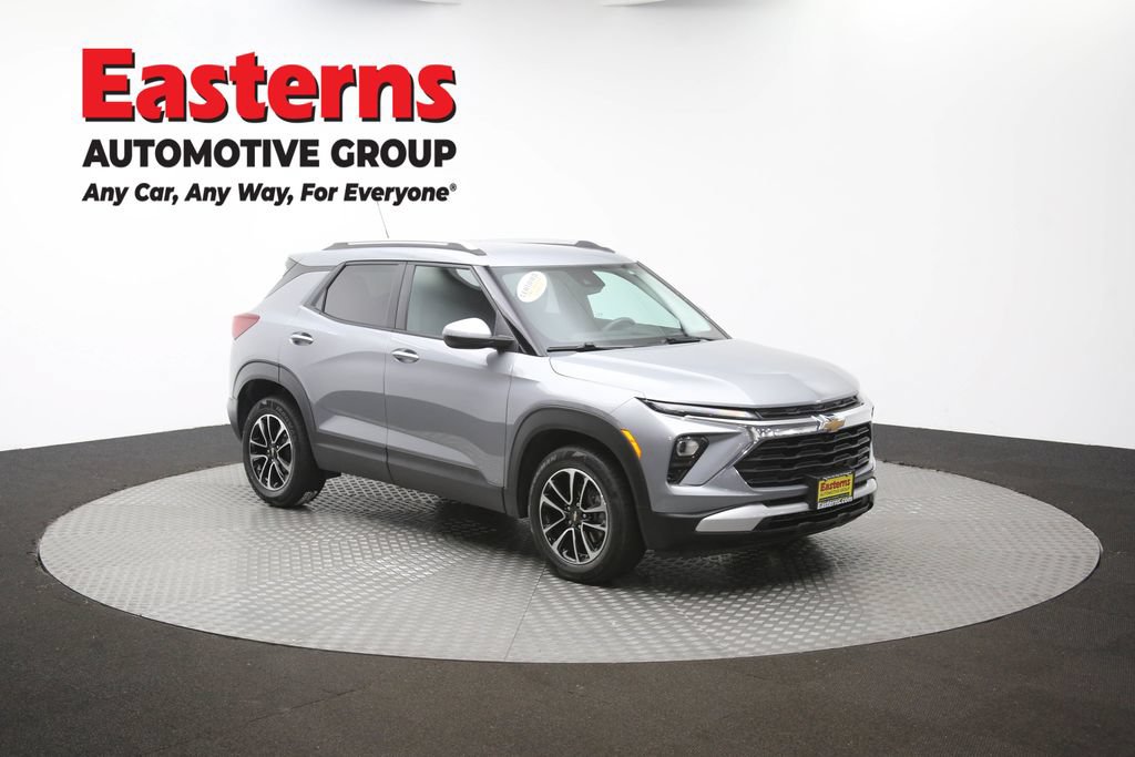 Used 2024 Chevrolet TrailBlazer LT FWD image 47
