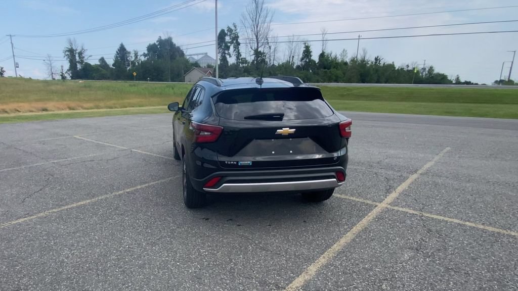 Certified 2024 Chevrolet Trax LT FWD image 7