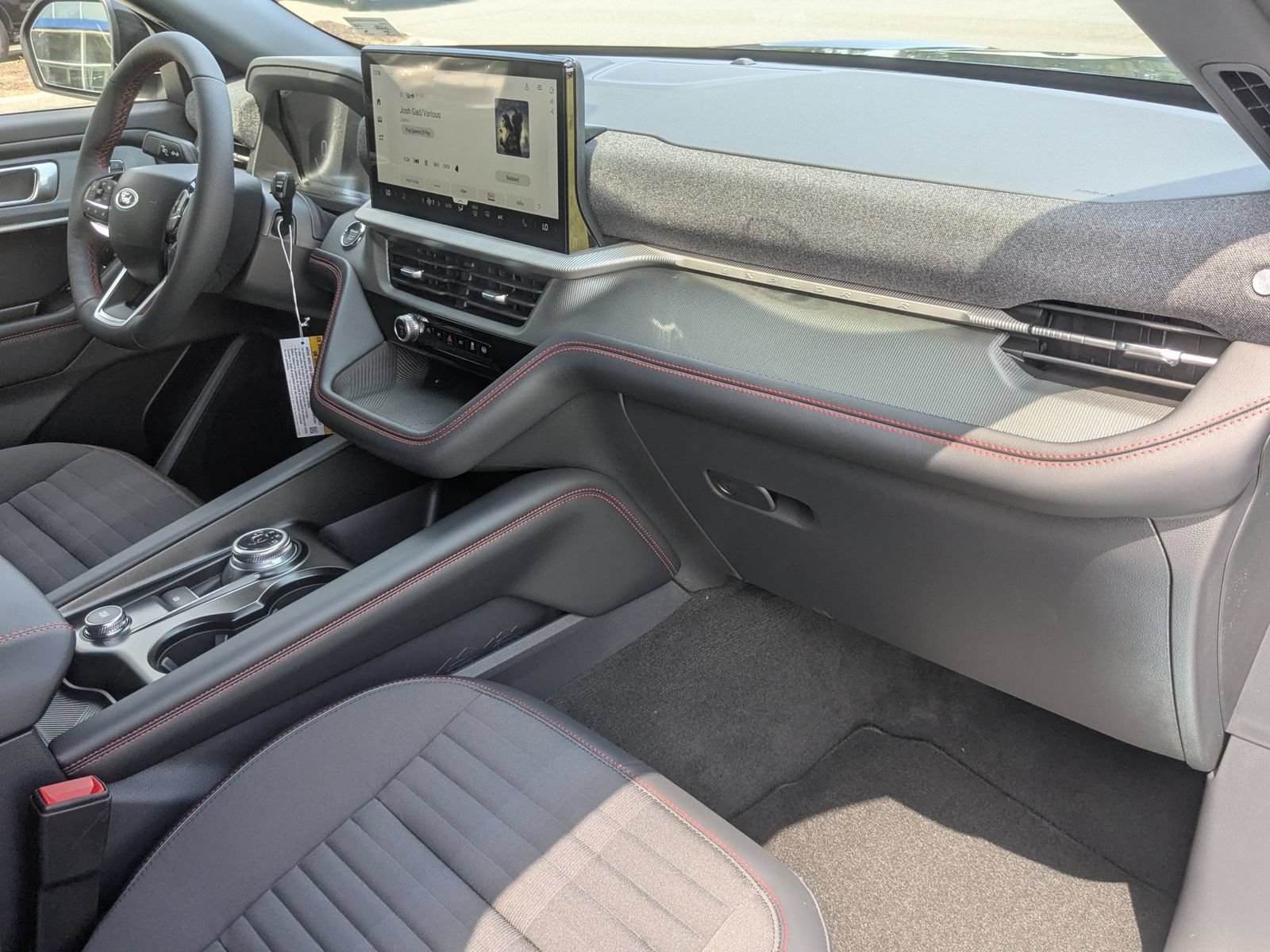 New 2026 Ford Explorer ST-Line w/ ST-Line Street Pack AWD/4WD image 41
