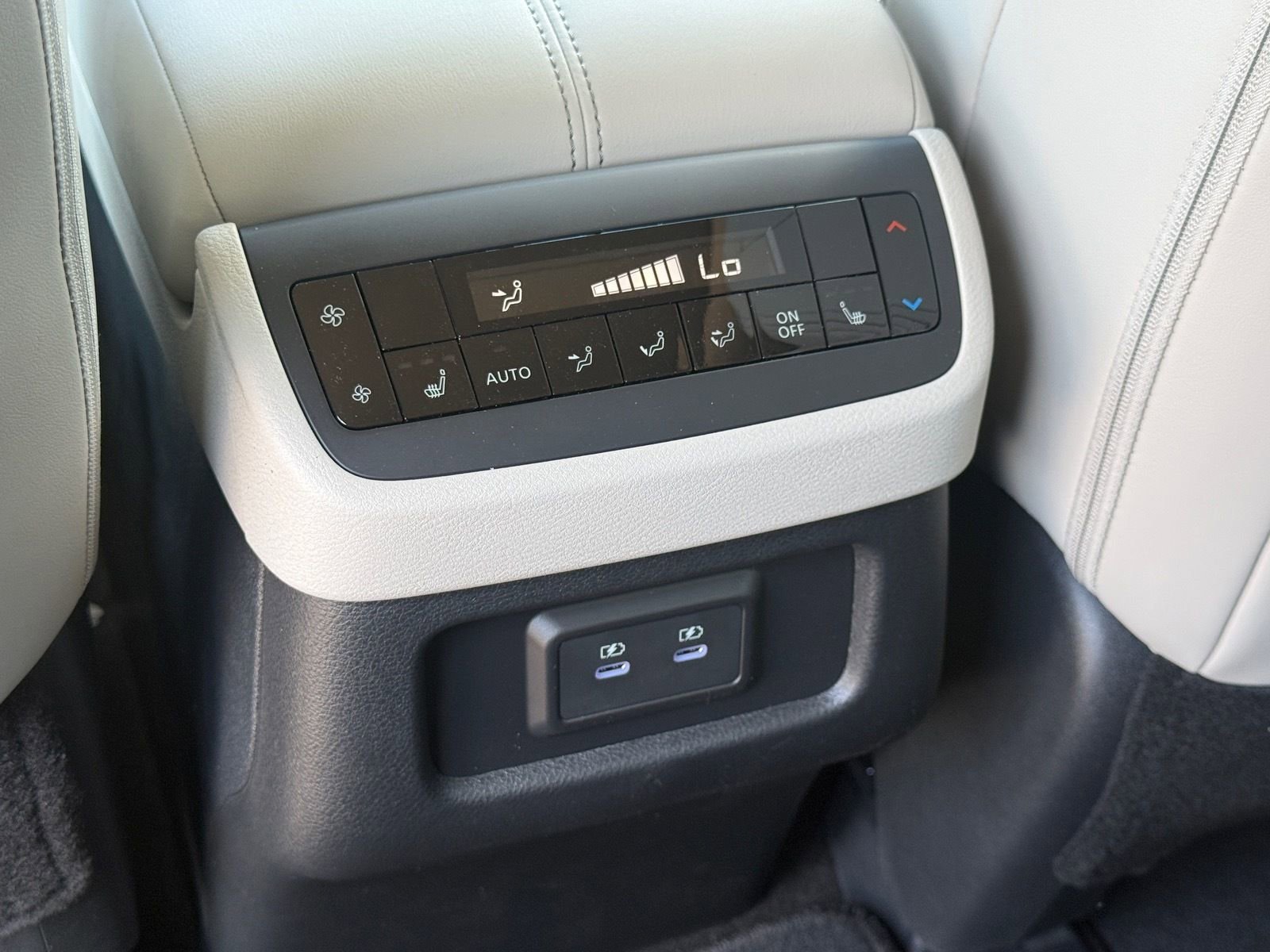 New 2026 Nissan Pathfinder SL FWD image 29