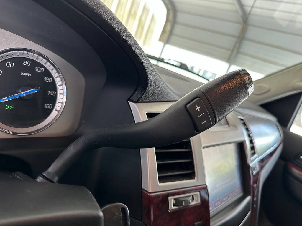 Used 2013 Cadillac Escalade EXT Premium AWD/4WD image 19