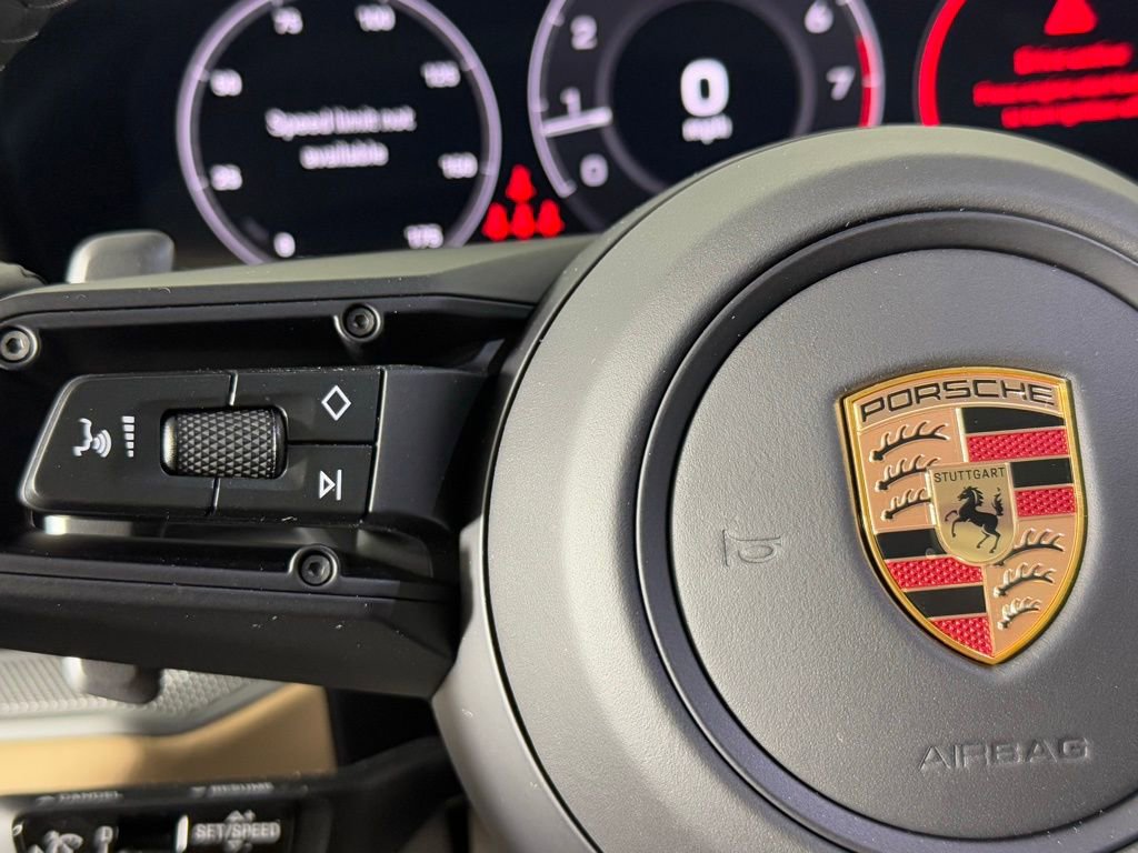 New 2026 Porsche Cayenne image 37