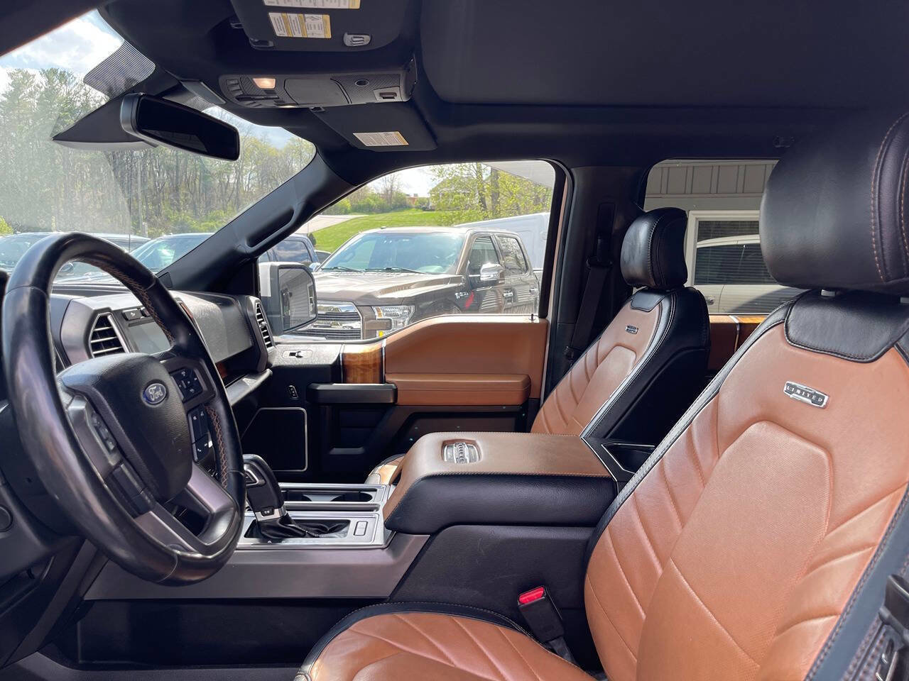 Used 2016 Ford F150 Limited w/ Trailer Tow Package image 21