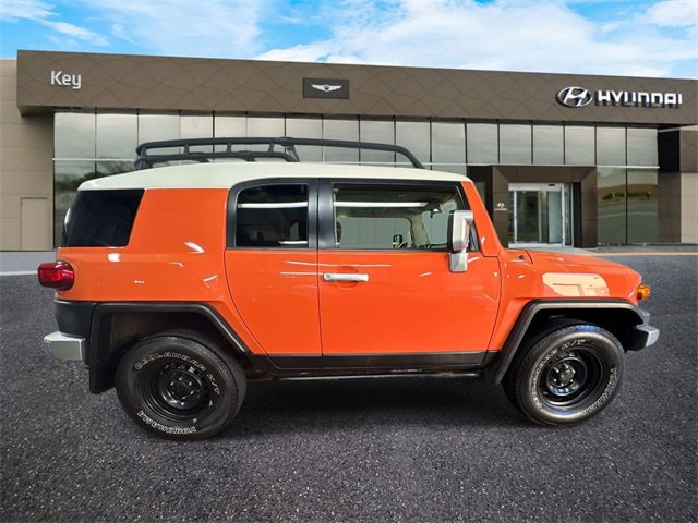 Used 2013 Toyota FJ Cruiser 4WD image 5