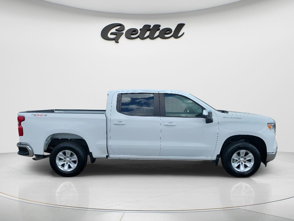 Used 2025 Chevrolet Silverado 1500 LT image 3