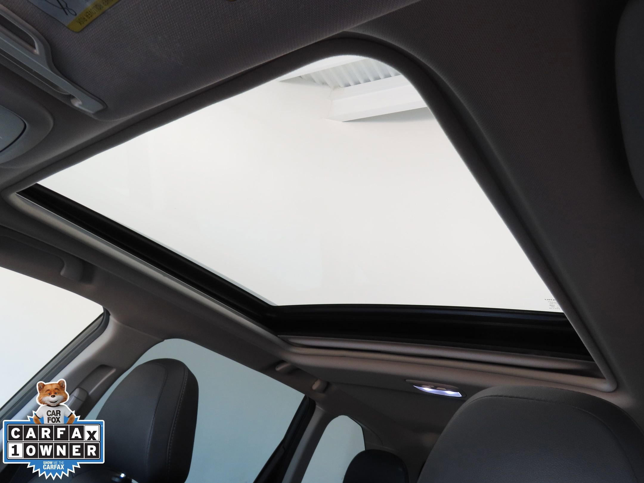 Used 2023 Subaru Forester Touring image 23