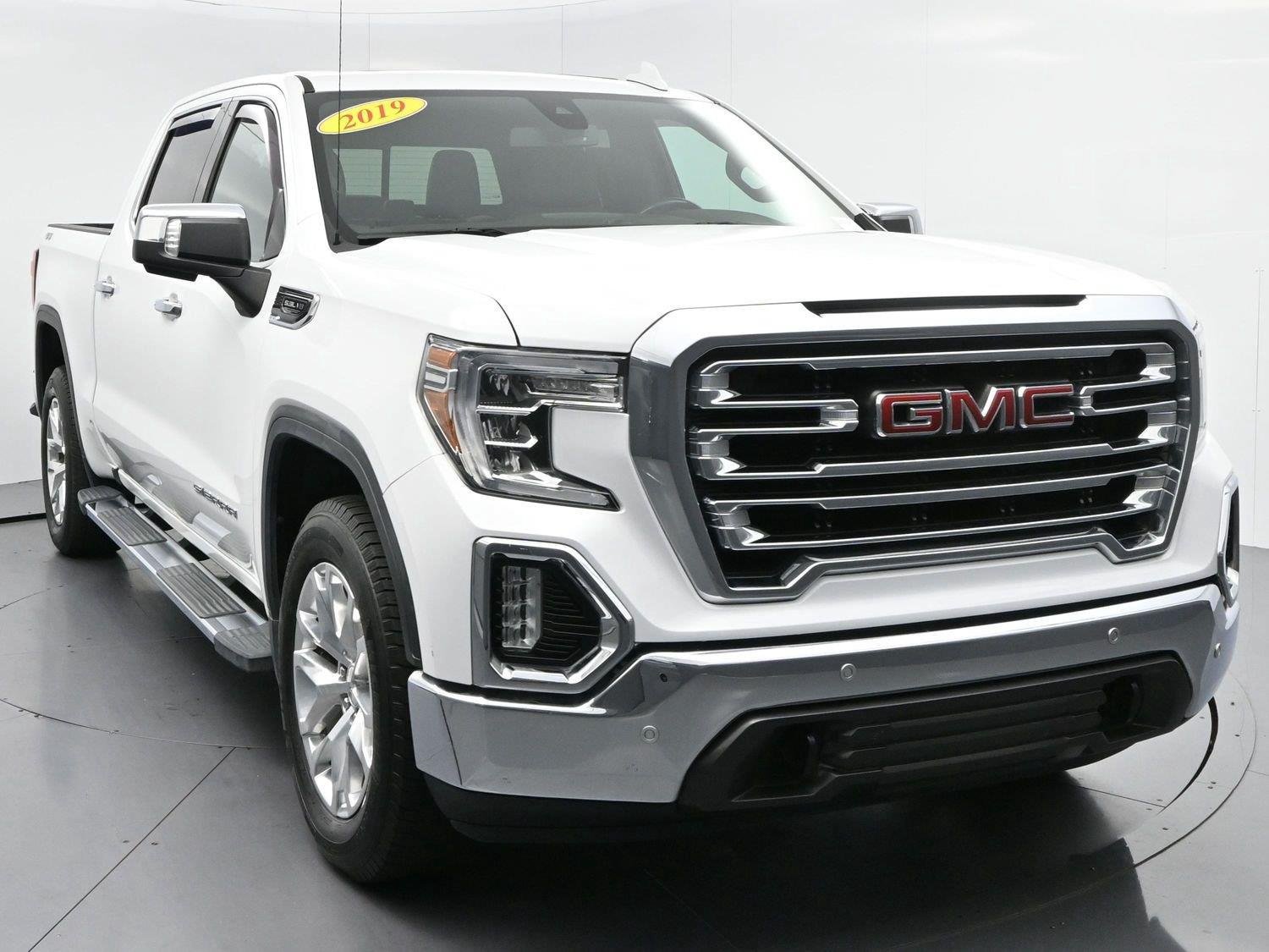 Used 2019 GMC Sierra 1500 SLT w/ SLT Premium Plus Package AWD/4WD image 2