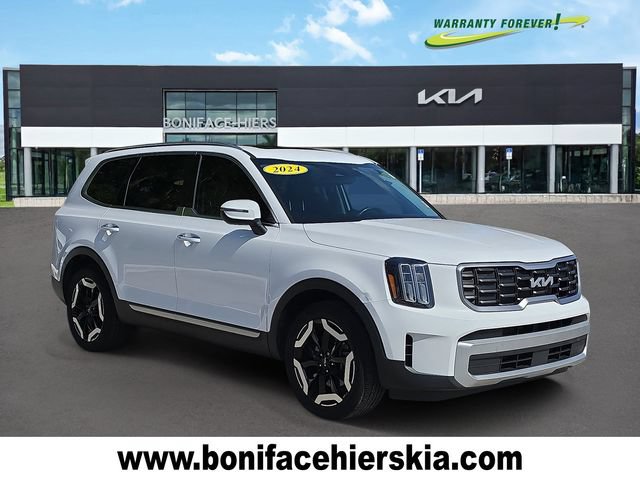 Certified 2024 Kia Telluride S w/ S Sunroof Package