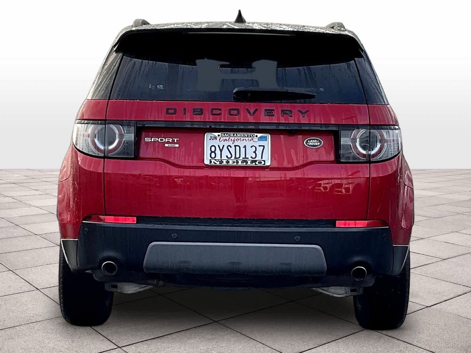 Used 2018 Land Rover Discovery Sport HSE AWD/4WD image 6