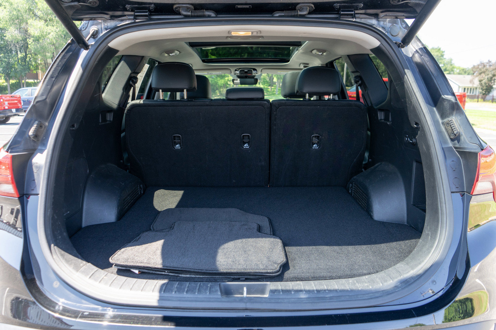 Used 2023 Hyundai Santa Fe SEL w/ Premium Package AWD/4WD image 9