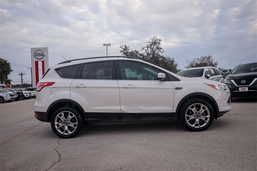 Used 2014 Ford Escape SE w/ Equipment Group 201A image 4