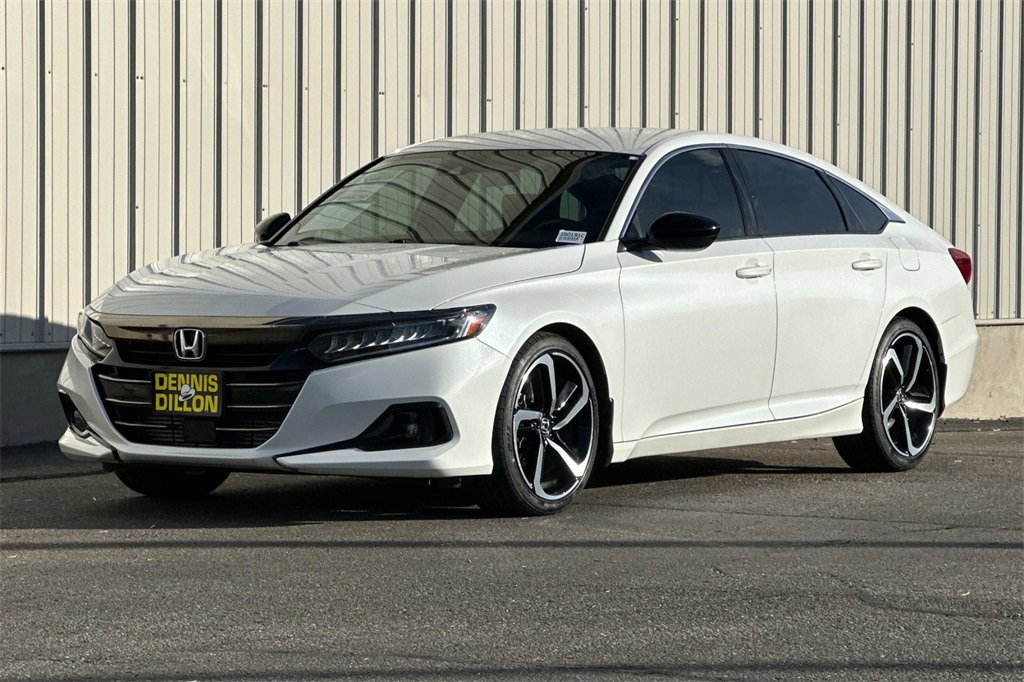 Used 2022 Honda Accord Sport image 9
