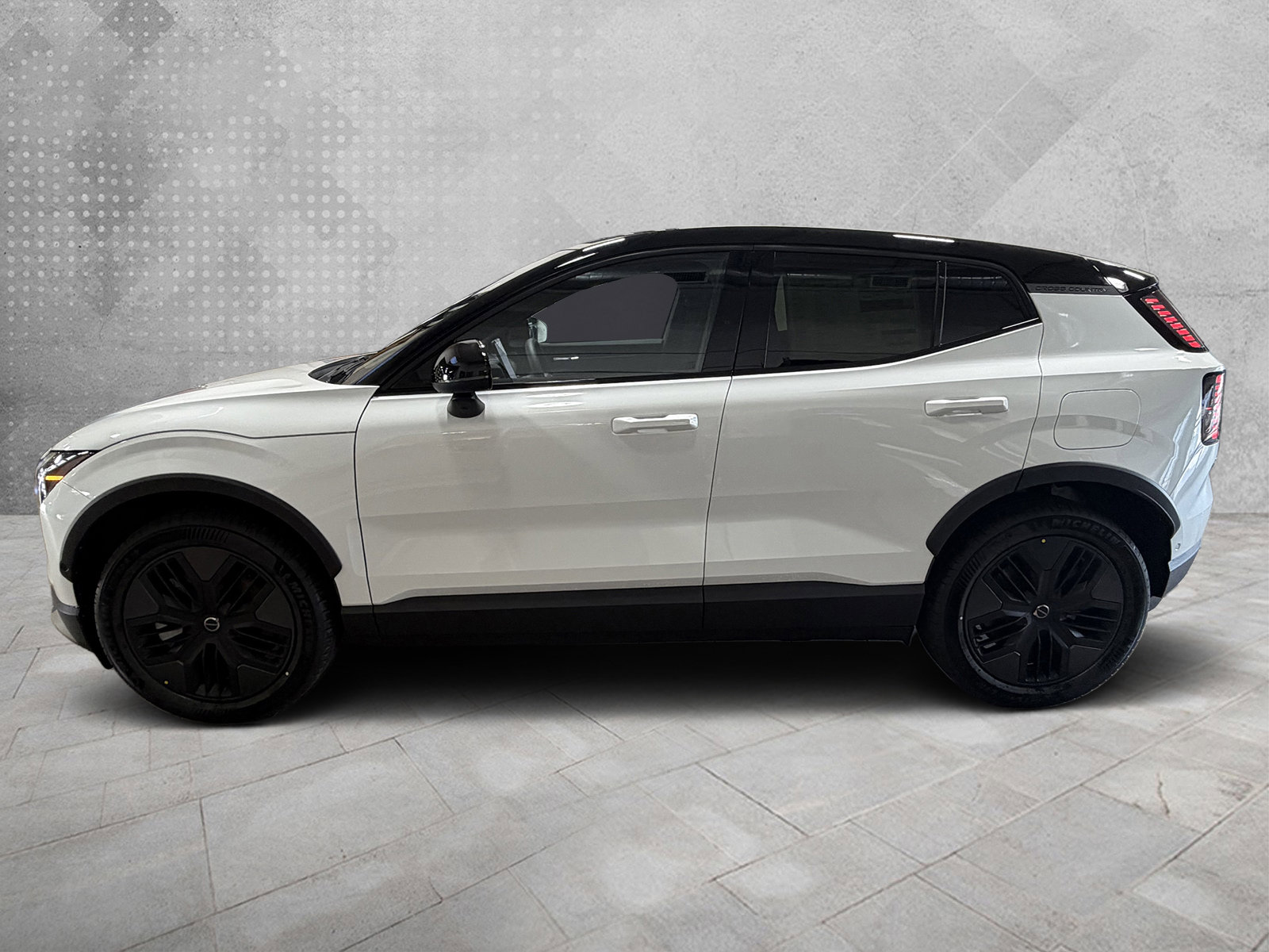 New 2026 Volvo EX30 Cross Country Ultra w/ Protection Package Premier image 4