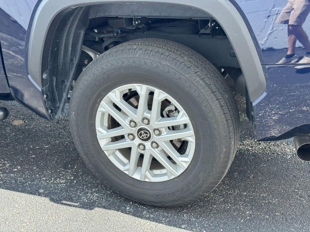 Used 2022 Toyota Tundra SR5 image 5