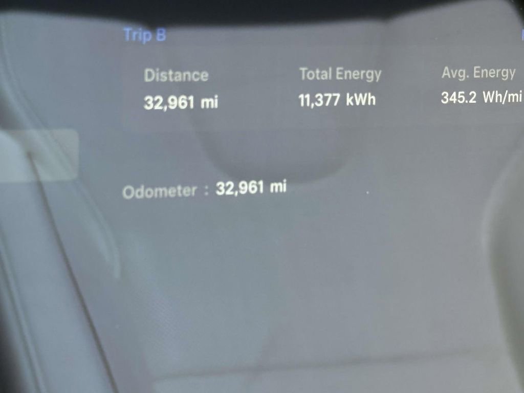 Used 2022 Tesla Model S Plaid image 32