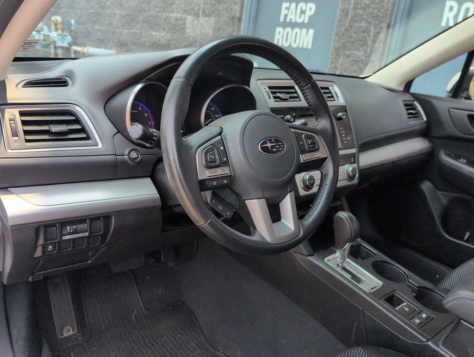 Used 2016 Subaru Outback 2.5i Premium AWD/4WD image 10