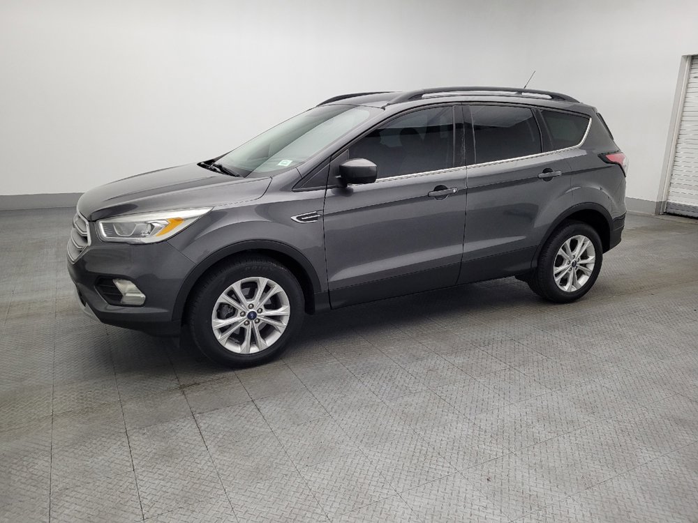 Used 2018 Ford Escape SEL image 2