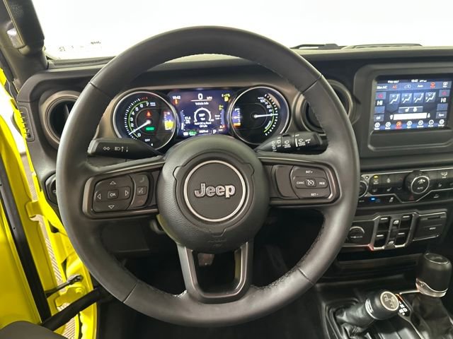 Used 2023 Jeep Wrangler Unlimited w/ Cold Weather Group image 14