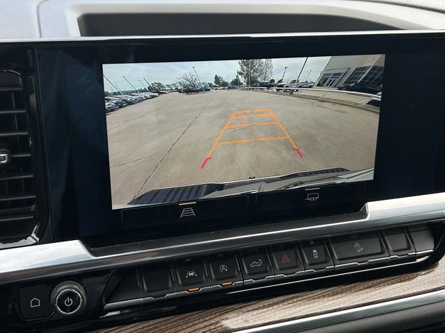 Used 2023 Chevrolet Silverado 1500 RST w/ Z71 Off-Road Package image 18