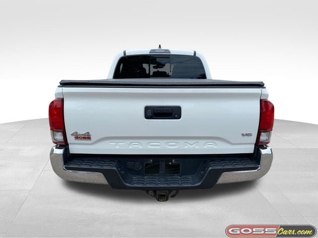 Used 2022 Toyota Tacoma SR5 AWD/4WD image 4