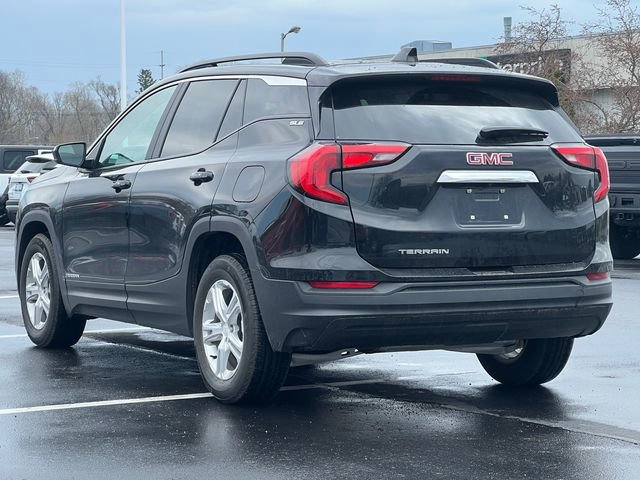 Used 2021 GMC Terrain SLE w/ Driver Convenience Package image 10