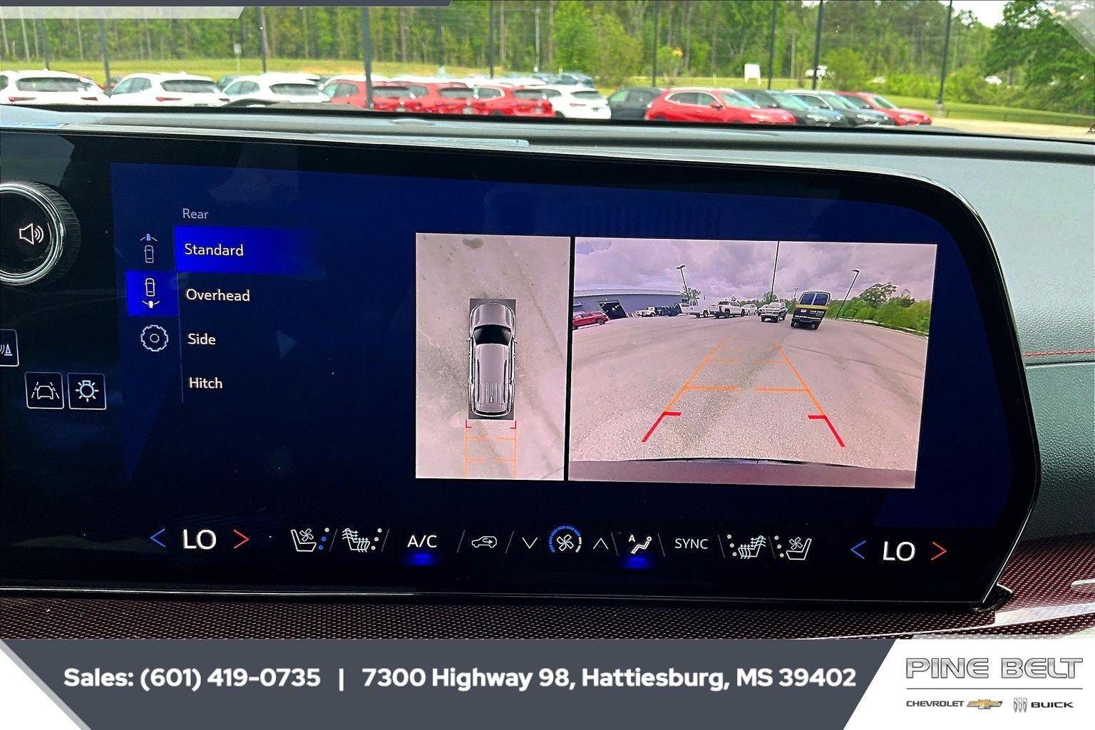 Used 2025 Chevrolet Traverse RS w/ LPO, Floor Liner Package image 15