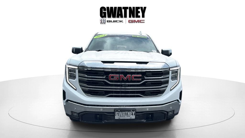 Used 2024 GMC Sierra 1500 SLT w/ SLT Premium Plus Package AWD/4WD image 9
