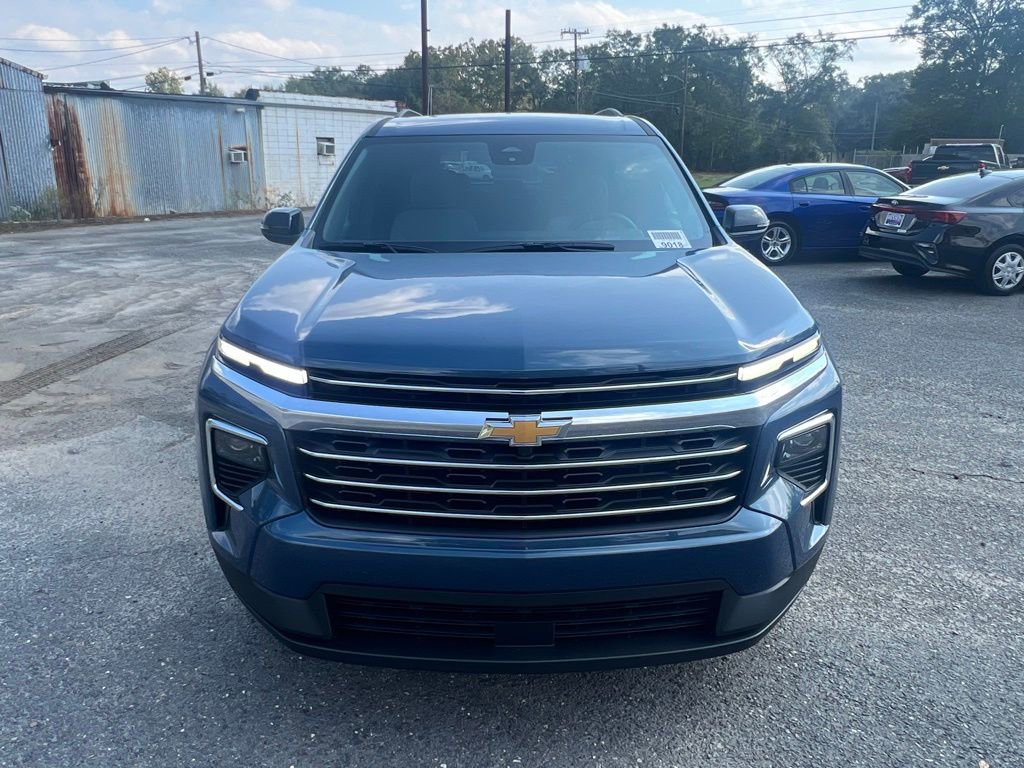 New 2026 Chevrolet Traverse LT image 2