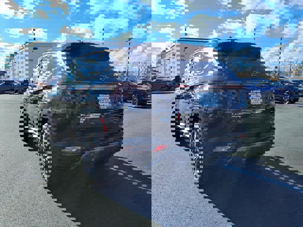 Used 2023 Hyundai Tucson Limited w/ Cargo Package image 7