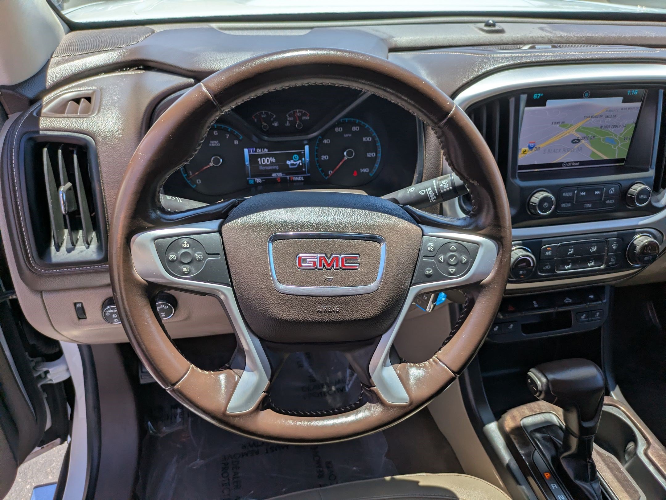 Used 2018 GMC Canyon SLT AWD/4WD image 16