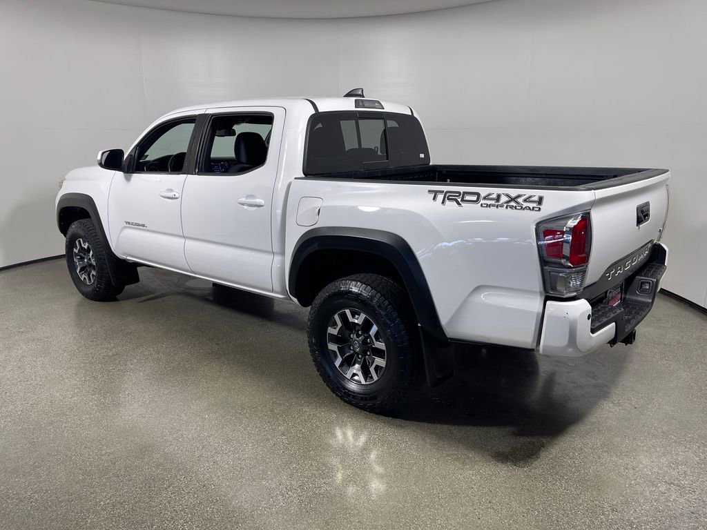 Certified 2021 Toyota Tacoma TRD Off-Road w/ Technology Package AWD/4WD image 5