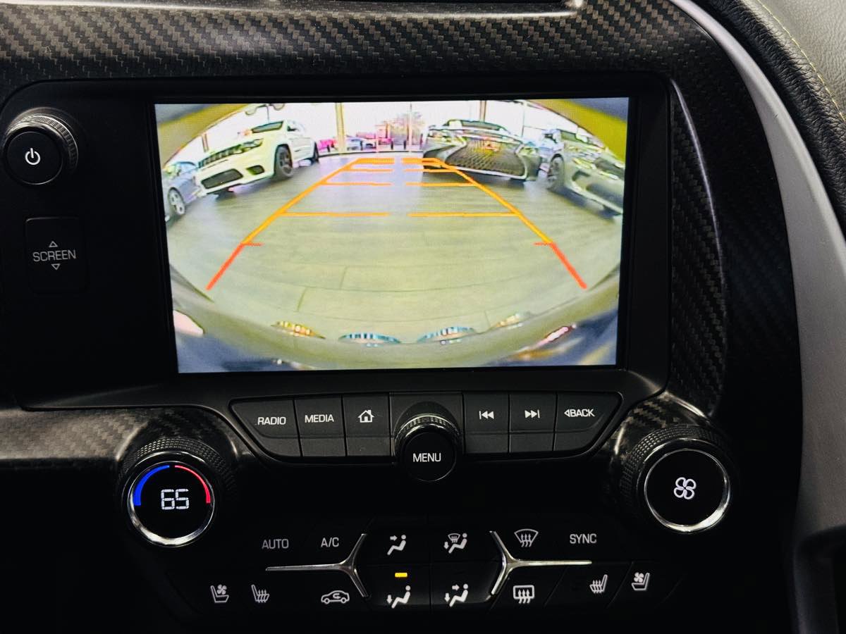 Used 2016 Chevrolet Corvette Z06 w/ 3LZ Preferred Equipment Group RWD image 39