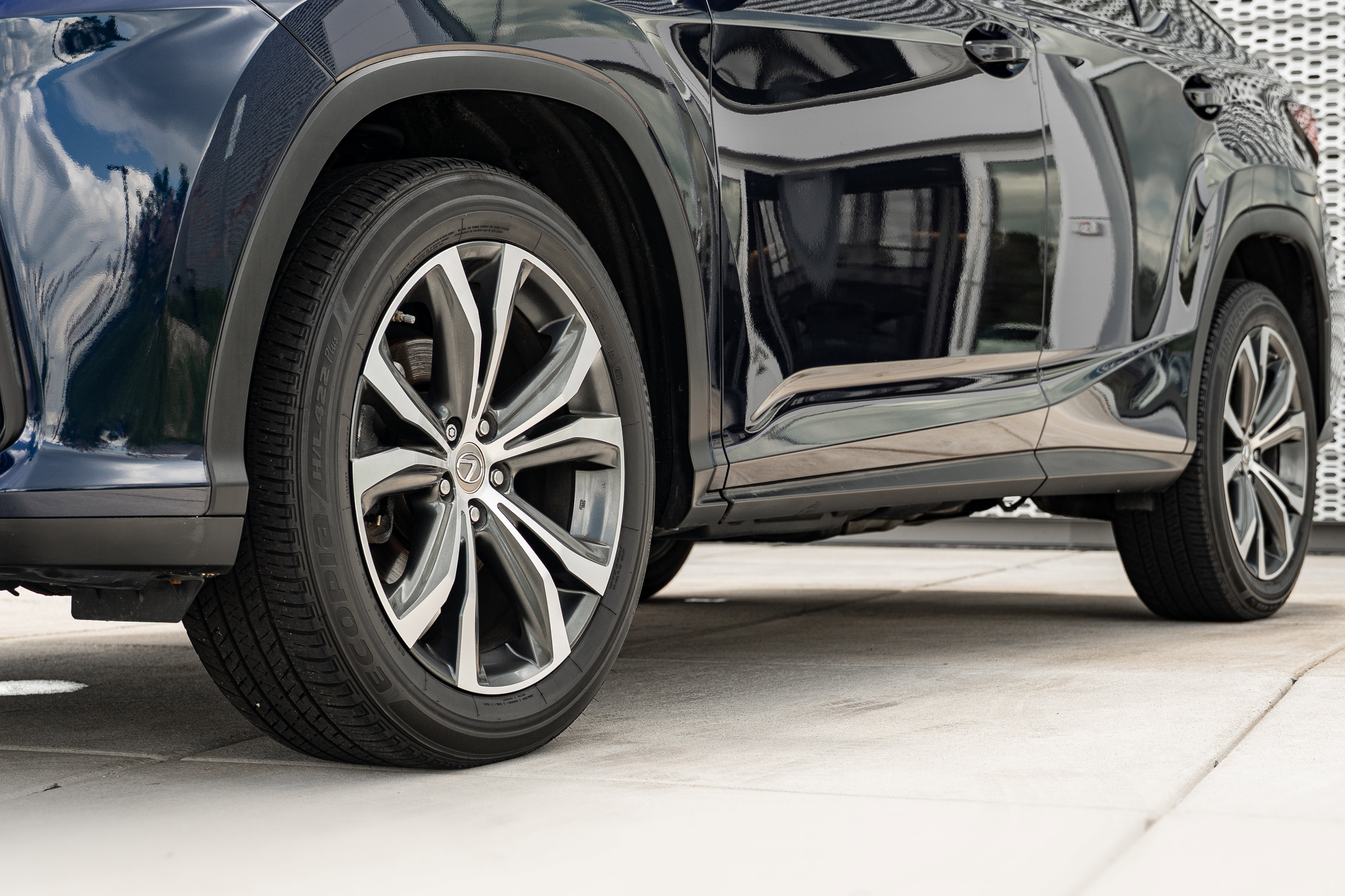 Used 2017 Lexus RX 350 AWD w/ Premium Package image 34