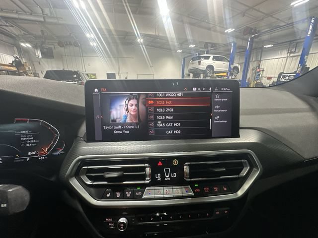 Used 2022 BMW X3 sDrive30i w/ M Sport Package 2 RWD image 16