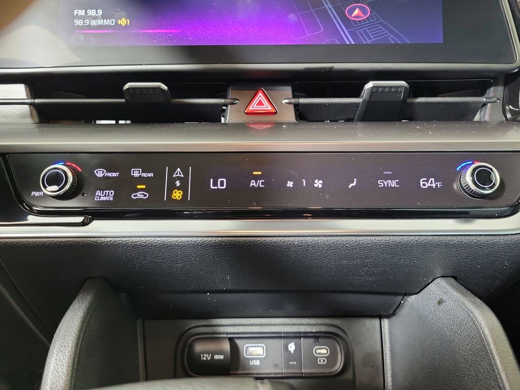 Used 2023 Kia Sportage EX image 21