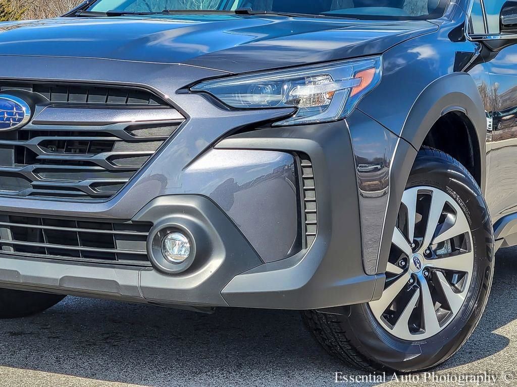 Certified 2024 Subaru Outback Premium image 3