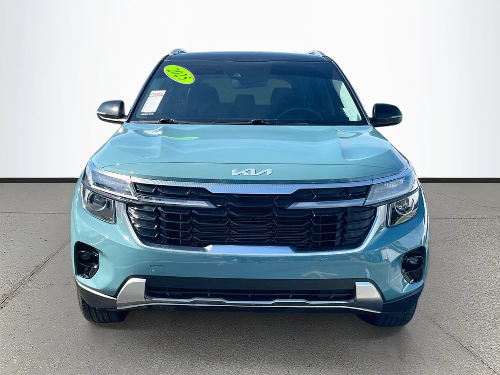 Used 2025 Kia Seltos S FWD image 2