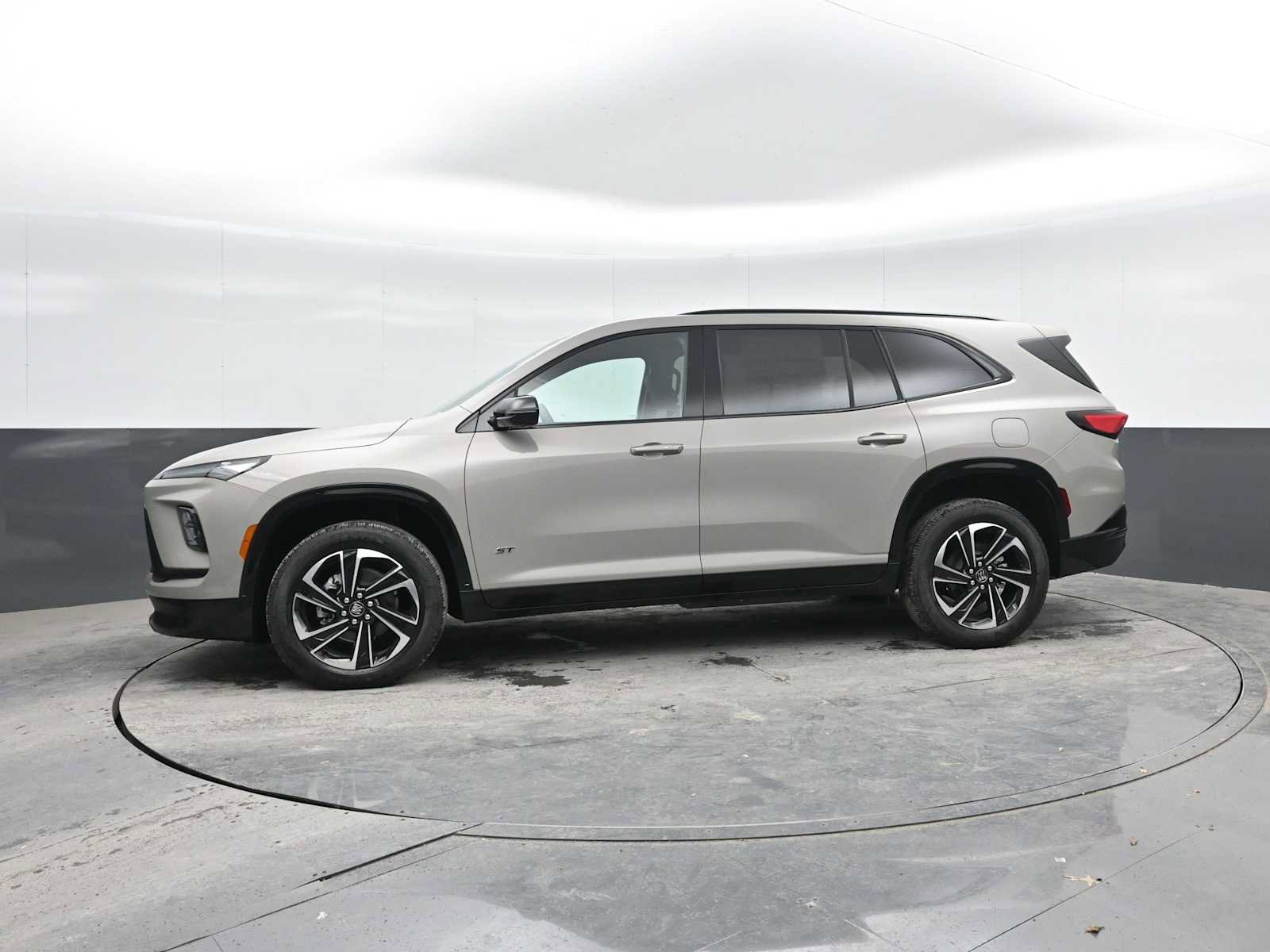 New 2026 Buick Enclave Sport Touring w/ Power Package image 3