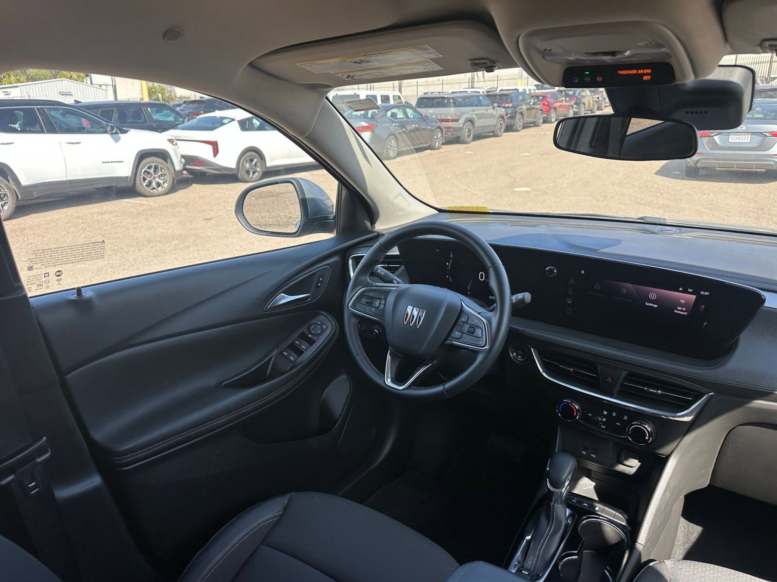 Used 2025 Buick Encore GX Preferred image 32